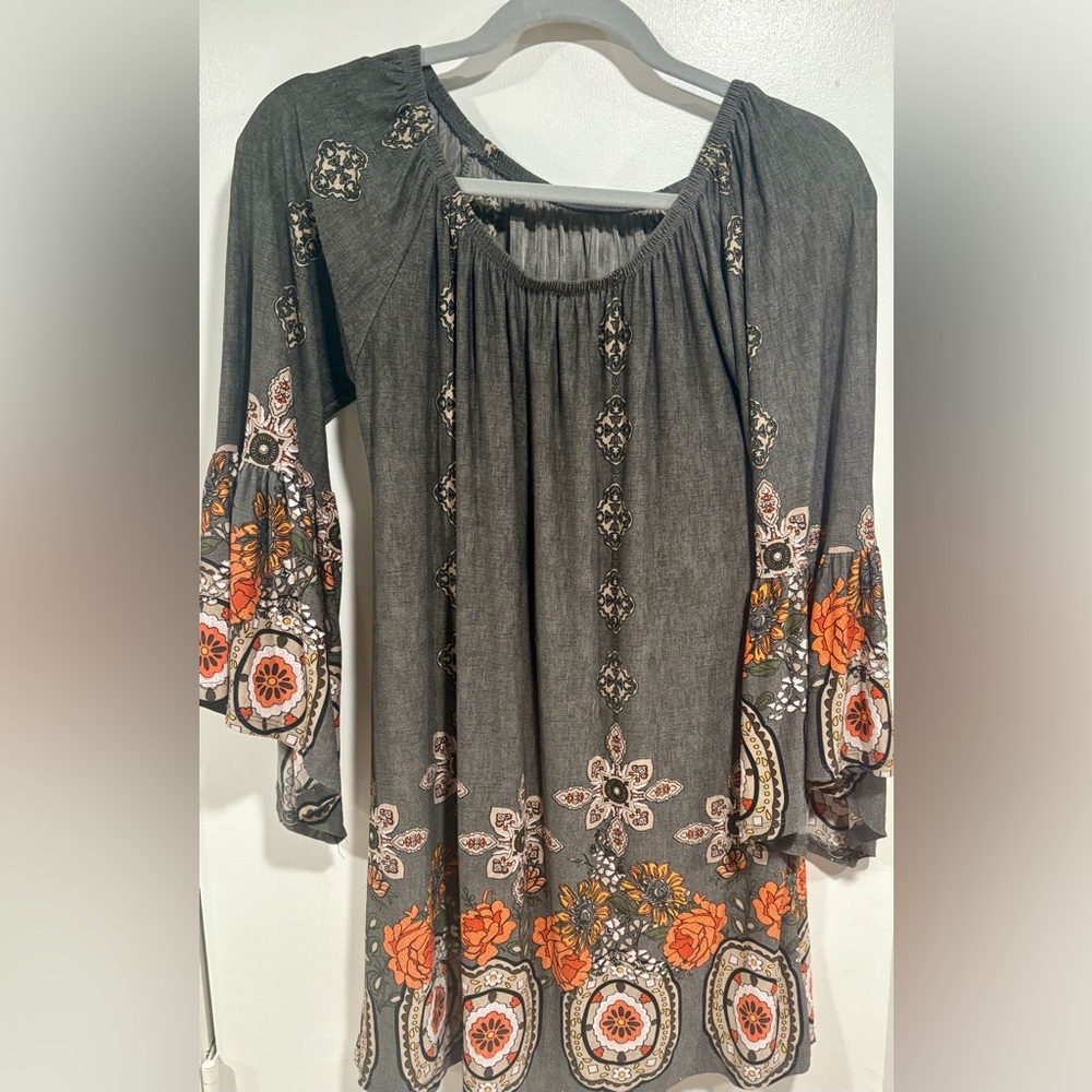 Small Tunic Dress with Flared Sleeves